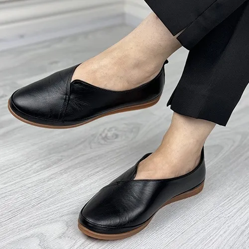 کالج زنانه چرم گاوی مدل اسپرت صدف